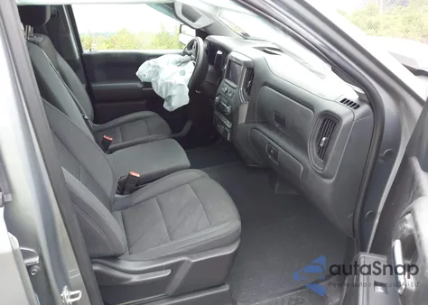 2024 Chevrolet Silverado 1500 4Wd Standard Bed Custom Trail Boss z USA, uszkodzony, nr VIN 3GCPDCEK2RG213748